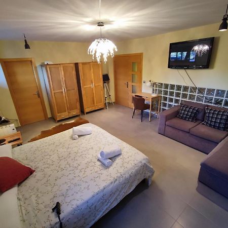 Villa Aguilas Club - Guest House มาลากา ภายนอก รูปภาพ