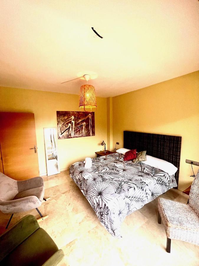 Villa Aguilas Club - Guest House มาลากา ภายนอก รูปภาพ