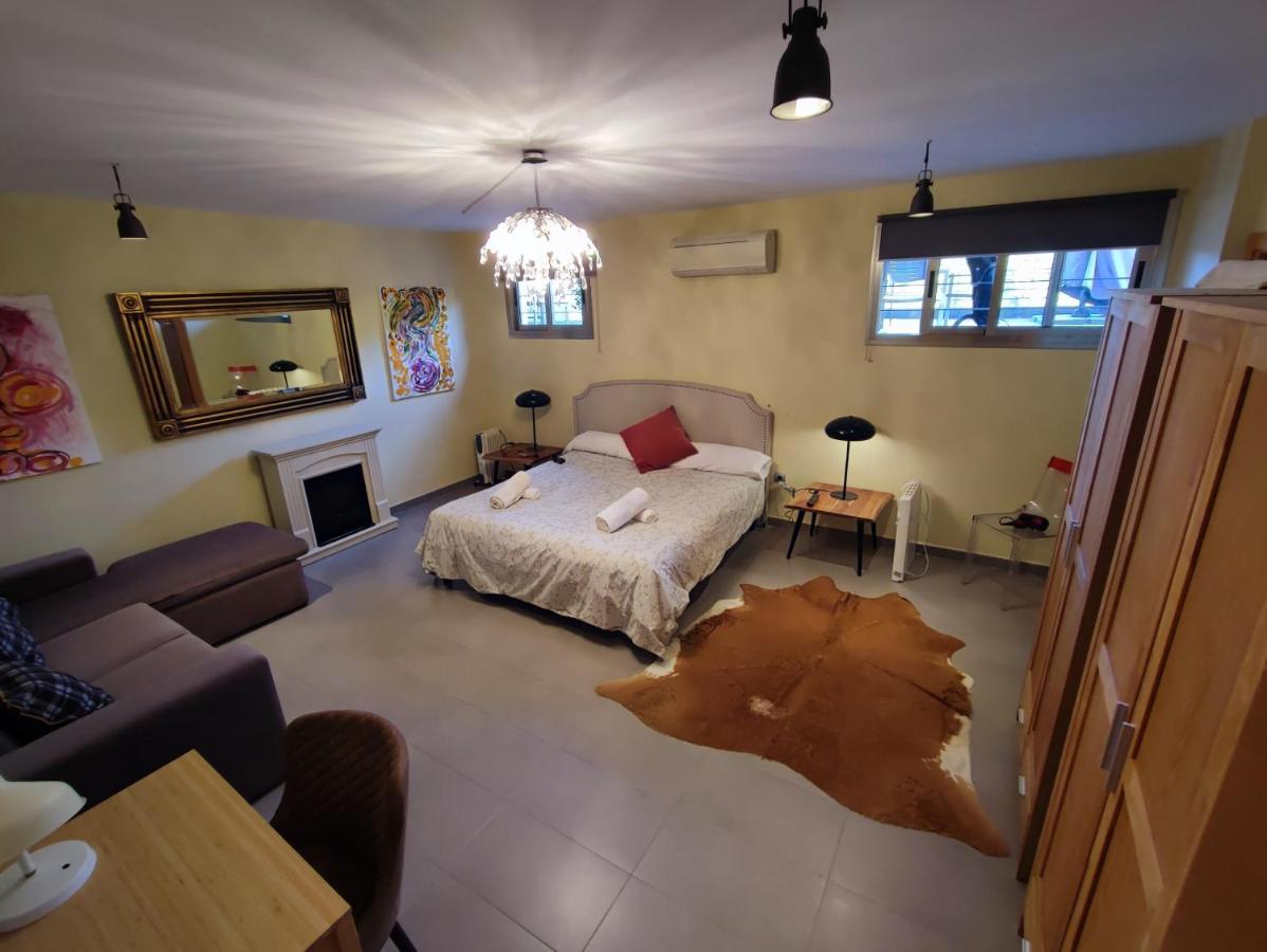 Villa Aguilas Club - Guest House มาลากา ภายนอก รูปภาพ